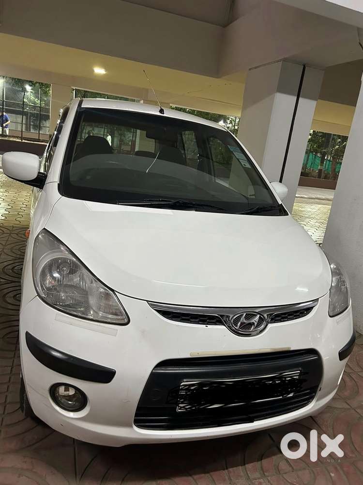 Hyundai I10 Sportz Petrol 2010