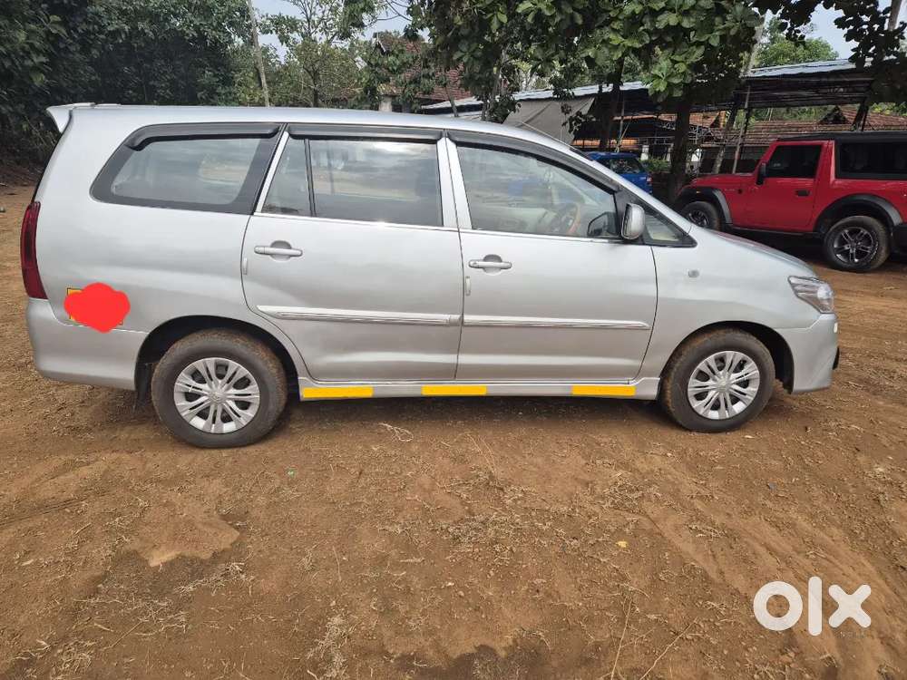 Toyota Innova 2.5 G4 2013