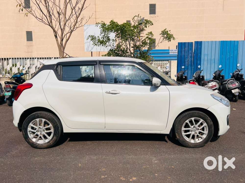 Maruti Suzuki Swift Amt Zxi, 2018, Petrol