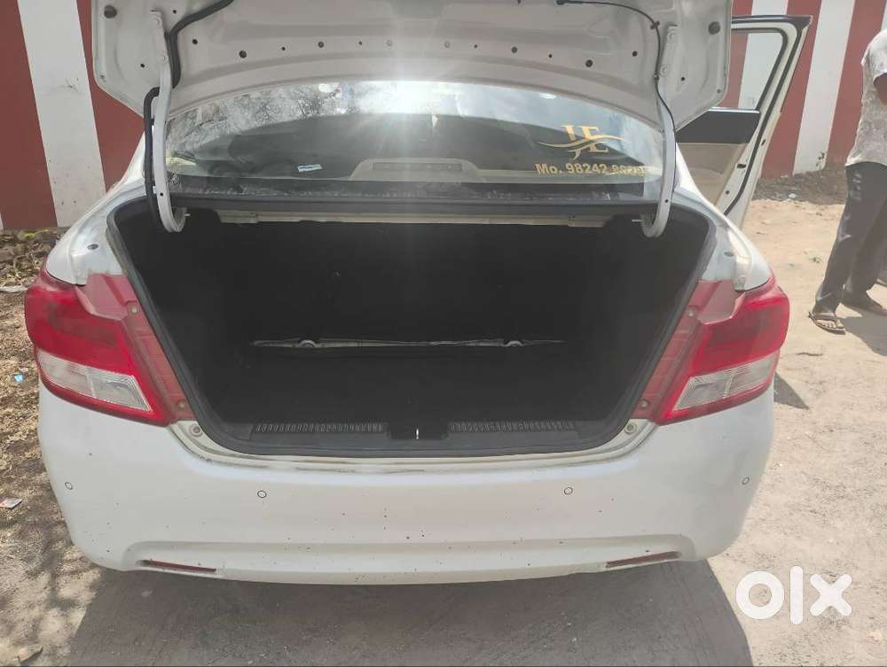 Maruti Suzuki Dzire 2023 Petrol 40000 Km Driven