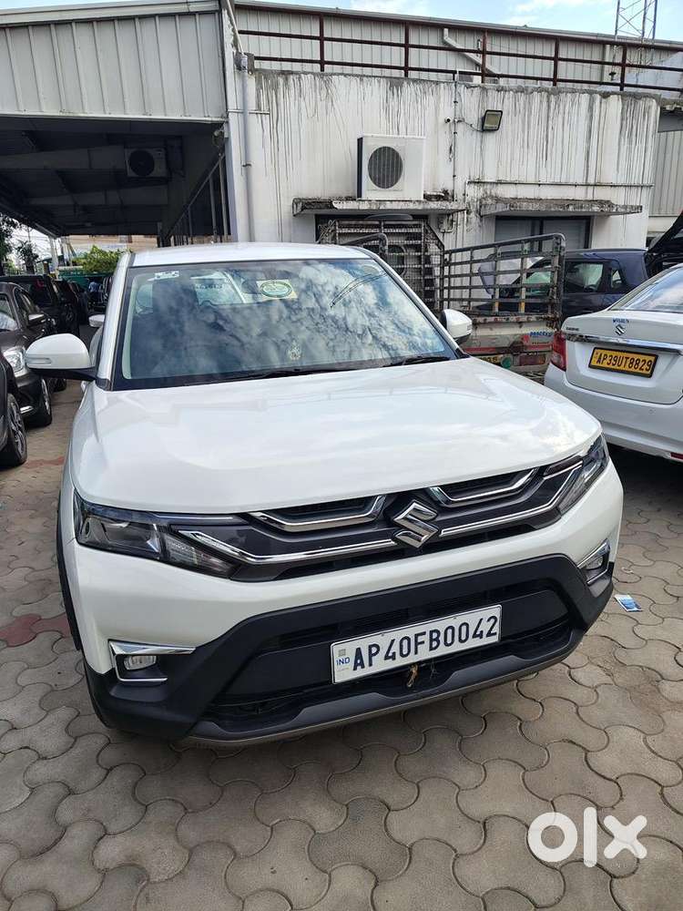 Maruti Suzuki Brezza Petrol Well Maintained