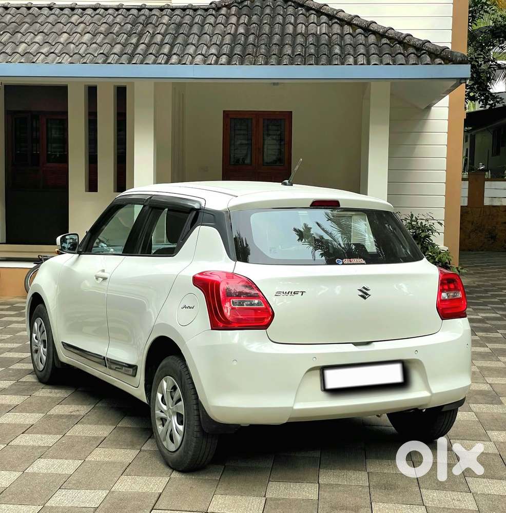Maruti Suzuki Swift 1.2 Vxi (o), 2023, Petrol