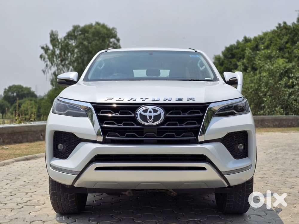 Toyota Fortuner 4x2 At 2.7 Petrol, 2024, Petrol