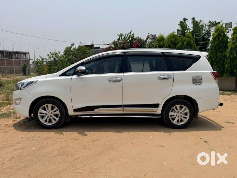 Toyota Innova Crysta 2.4 G Mt, 2019, Diesel