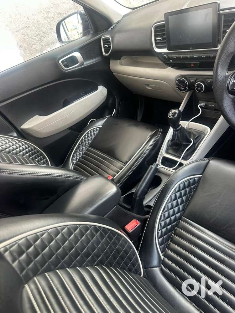 Hyundai Venue 2024 Petrol Good Condition