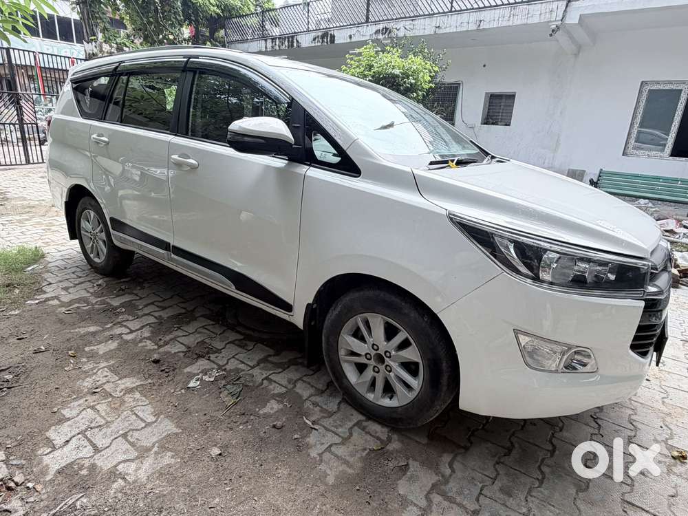 Toyota Innova Crysta 2.8 Gx At, 2018, Diesel