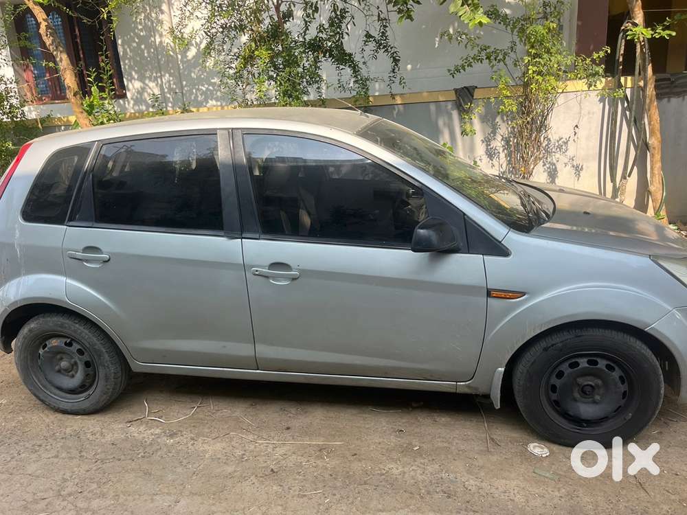 Ford Figo Petrol 2012