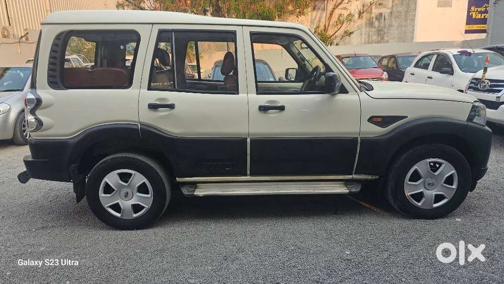 Mahindra Scorpio S4 Plus, 2015, Diesel