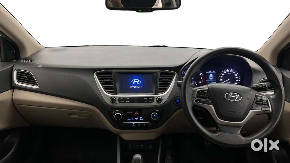 Hyundai Verna 1.6 Vtvt Sx, 2019, Petrol