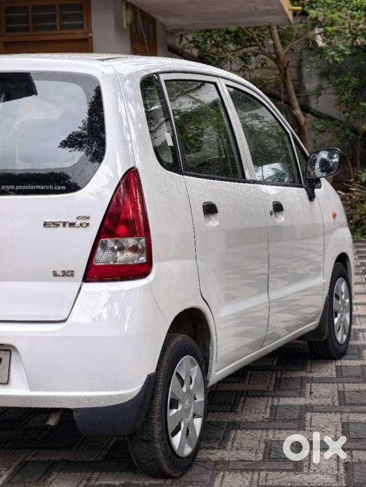 Maruti Suzuki Zen Estilo Lxi Bs Iv, 2013, Petrol
