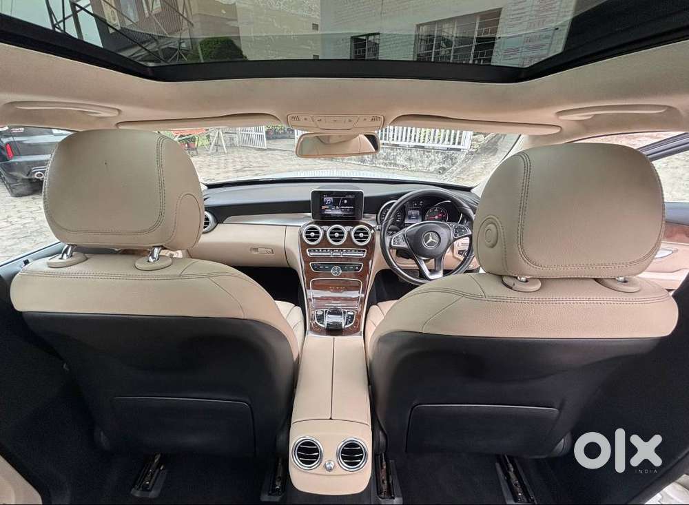 Mercedes Benz C-220 Cdi Avantgarde 59000 Kms Chandigarh Registration..