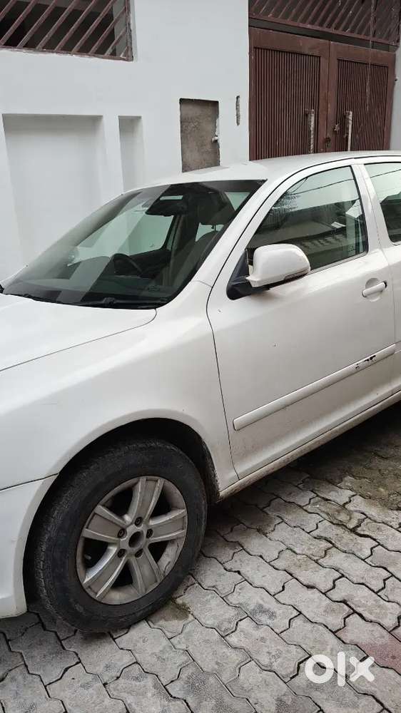 Skoda Laura Diesel 1.9 Ambiente 2010 Model