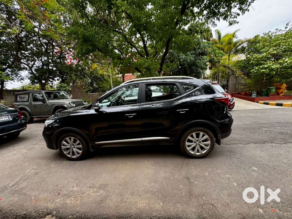 2022 Mg Astor Smart Cvt Automatic - Petrol - 10.25l