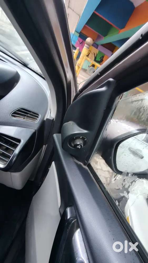 Tata Tiago Xz Top Diesel 2016 Variant