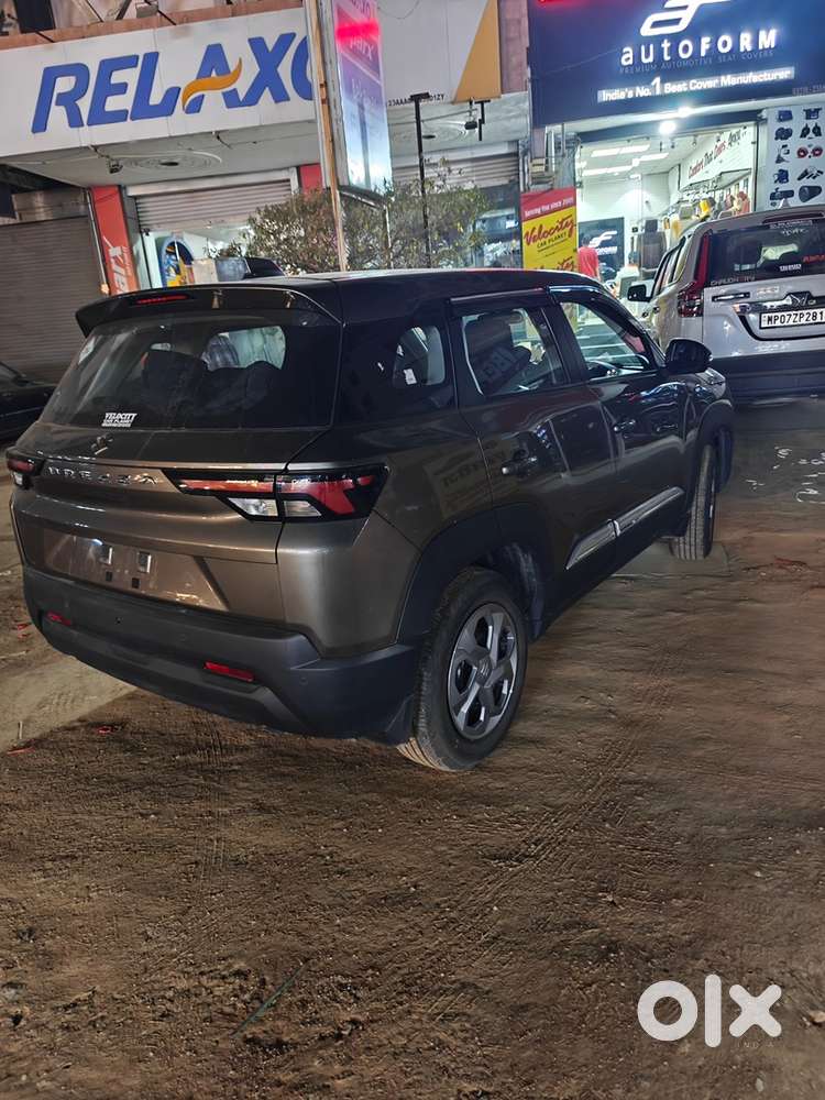 Maruti Brezza Lxi 2025