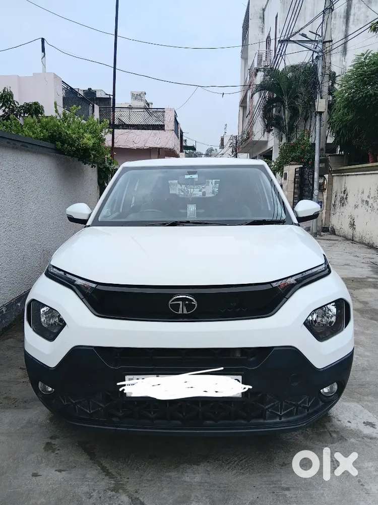Tata Punch 1.2 Rhythm 2024