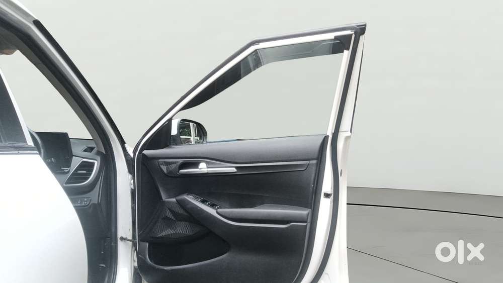 Kia Seltos Htk G, 2021, Petrol