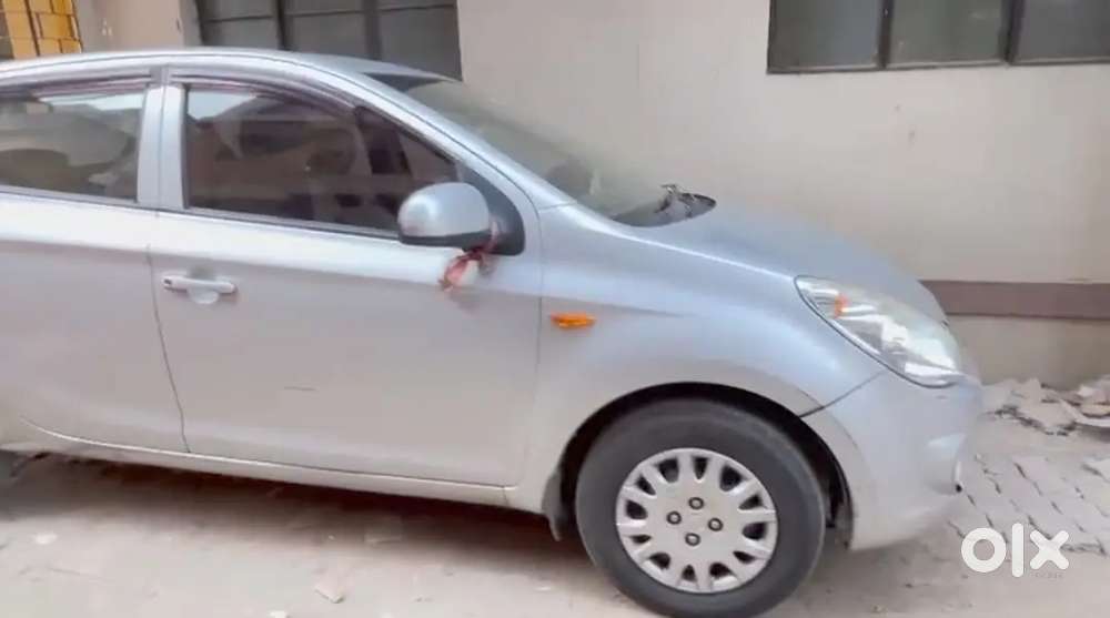 Hyundai I20 2010 Petrol 75000 Km Driven