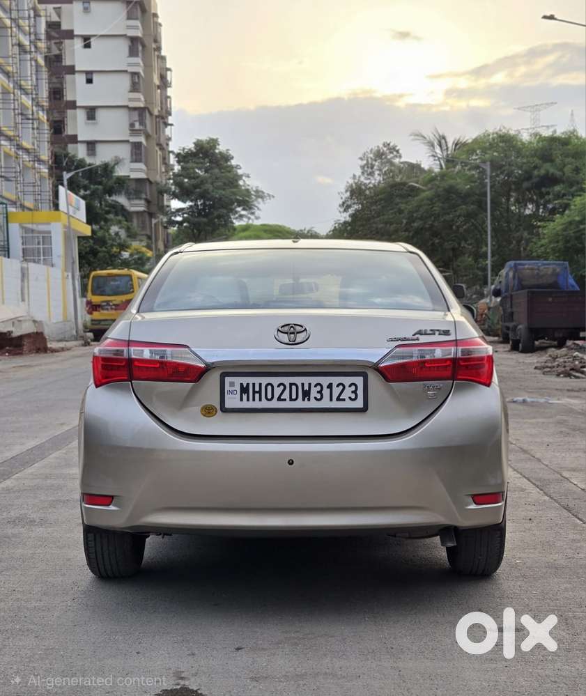 Toyota Corolla Altis Aero 1.8 J, 2015, Petrol