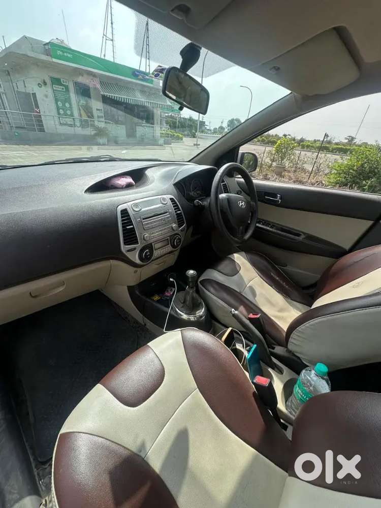 Hyundai New I20 1.2 Magna 2011