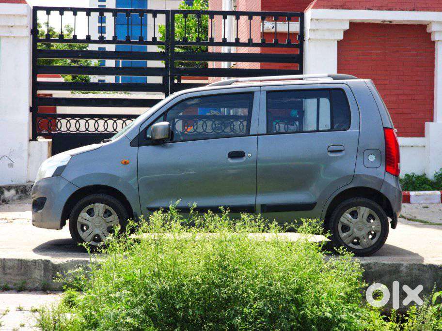 Maruti Suzuki Wagon R 1.0 Vxi (o), 2015, Petrol