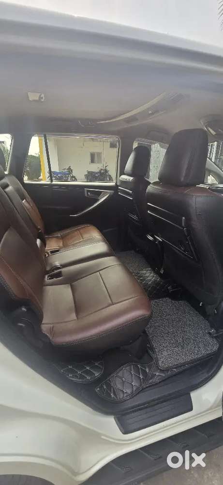 Toyota Innova Crysta