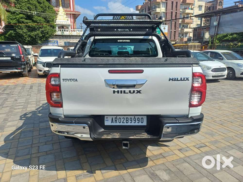 Toyota Hilux 2.8 High 4x4 Mt, 2023, Diesel