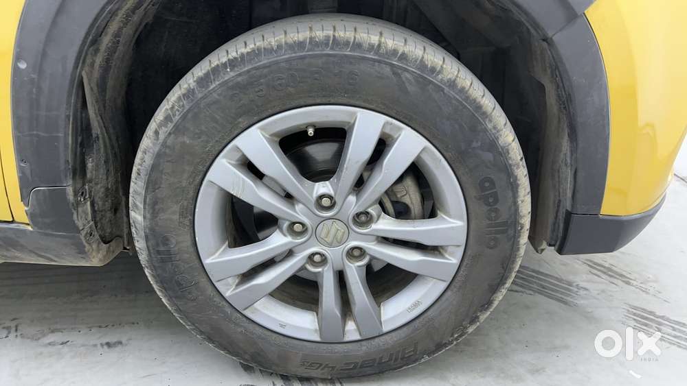 Maruti Suzuki Vitara Brezza Zdi+ Dual Tone Mt, 2017, Diesel