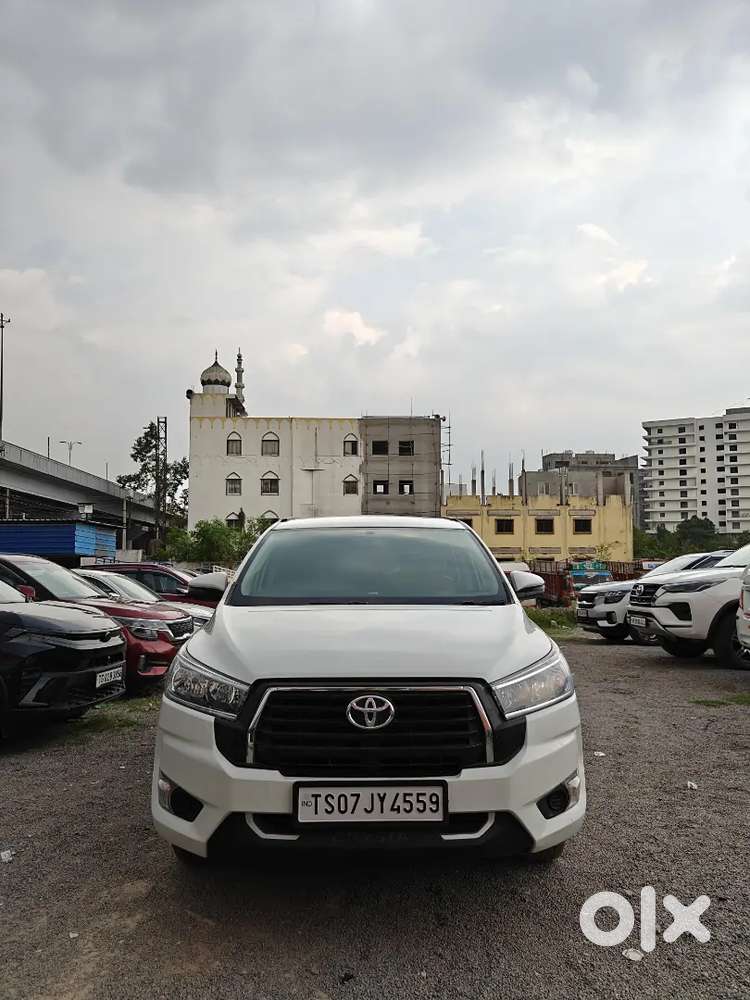 Toyota Innova Crysta 2023 Diesel Well Maintained
