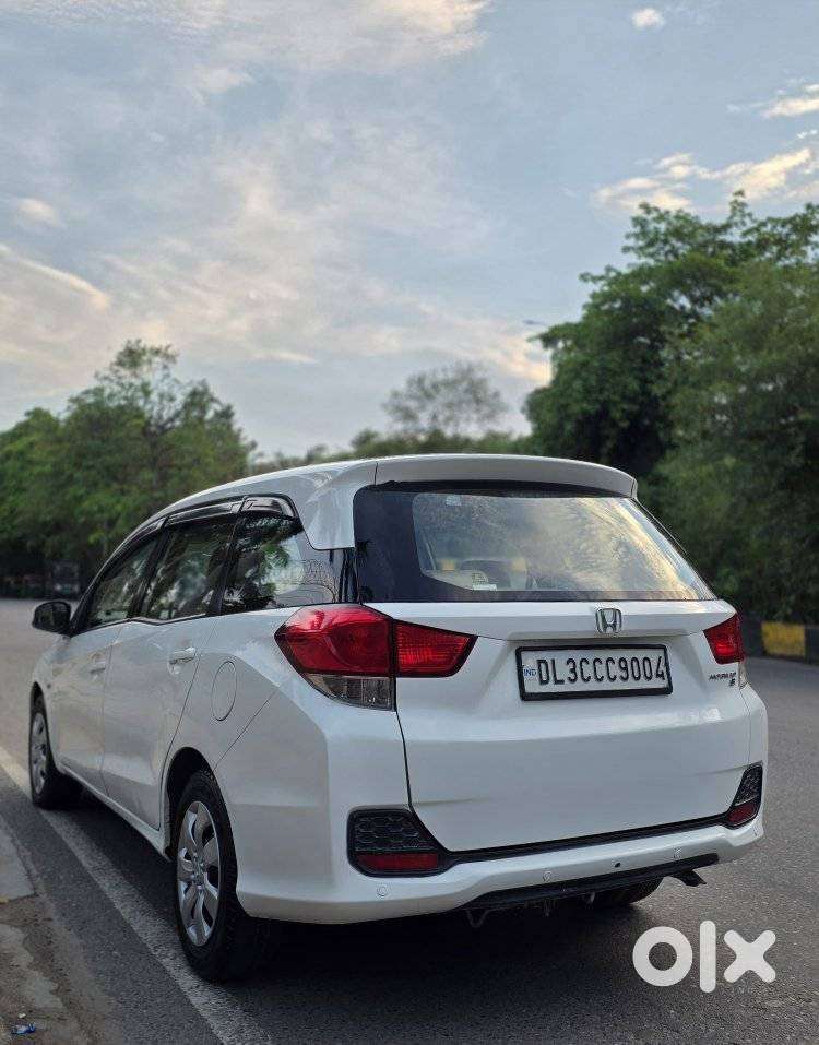 Honda Mobilio 1.5 S I-vtec Mt, 2015, Petrol
