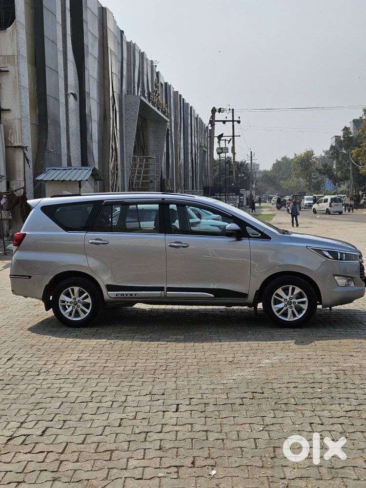 Toyota Innova Crysta 2.4 V, 2018, Diesel