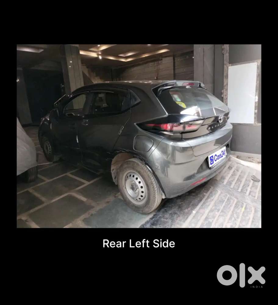 Tata Altroz Petrol Manual 2022 Variant