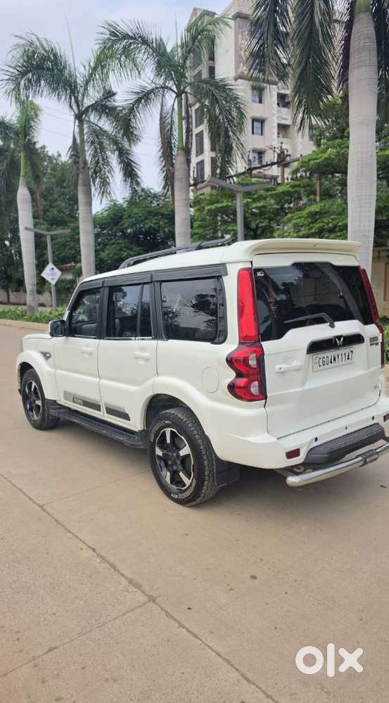 Mahindra Scorpio Classic 2.2 S 11 Mt 7 Str, 2022, Diesel