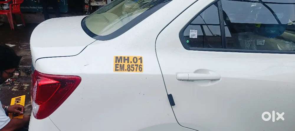 Maruti Suzuki Dzire Vxi 2024 Km Driven Comercial