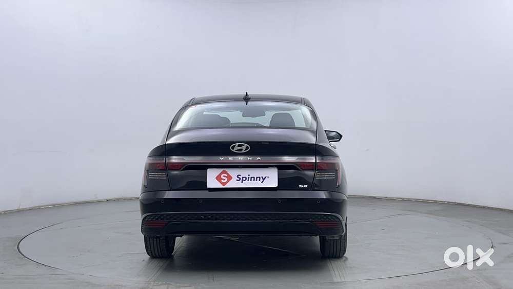 Hyundai Verna 1.5 Sx Petrol Mt, 2024, Petrol