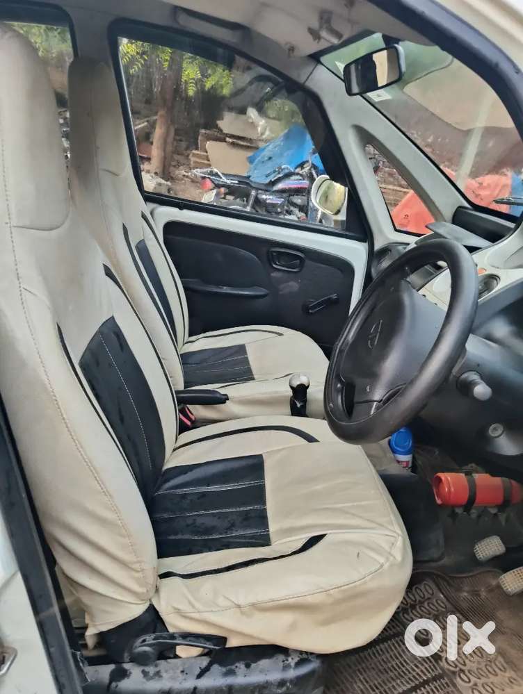 Petrol Par Chalu Chhe...cng Valve Chacj Karava Nu Chhe