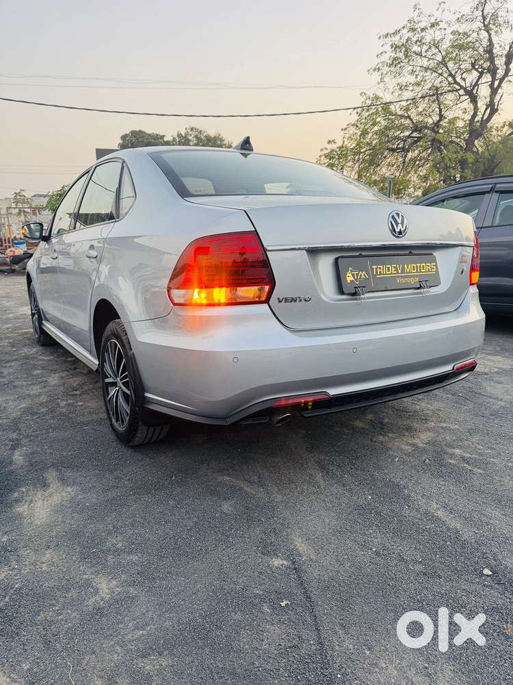 Volkswagen Vento 1.6 Highline, 2020, Petrol