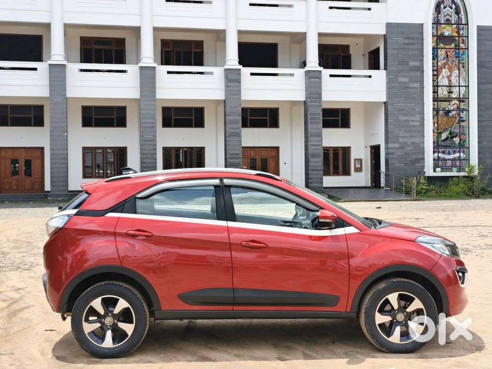 Tata Nexon 1.2 Revotron Xza Plus (o) Amt, 2019, Petrol