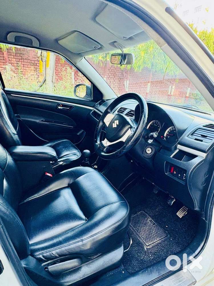 Maruti Suzuki Swift 1.2 Vxi Glory Edition, 2016, Petrol