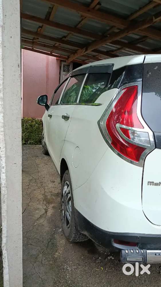 Mahindra Marazzo 2019 Diesel 200000 Km Driven
