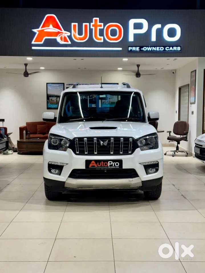 Mahindra Scorpio Classic, 2023, Diesel