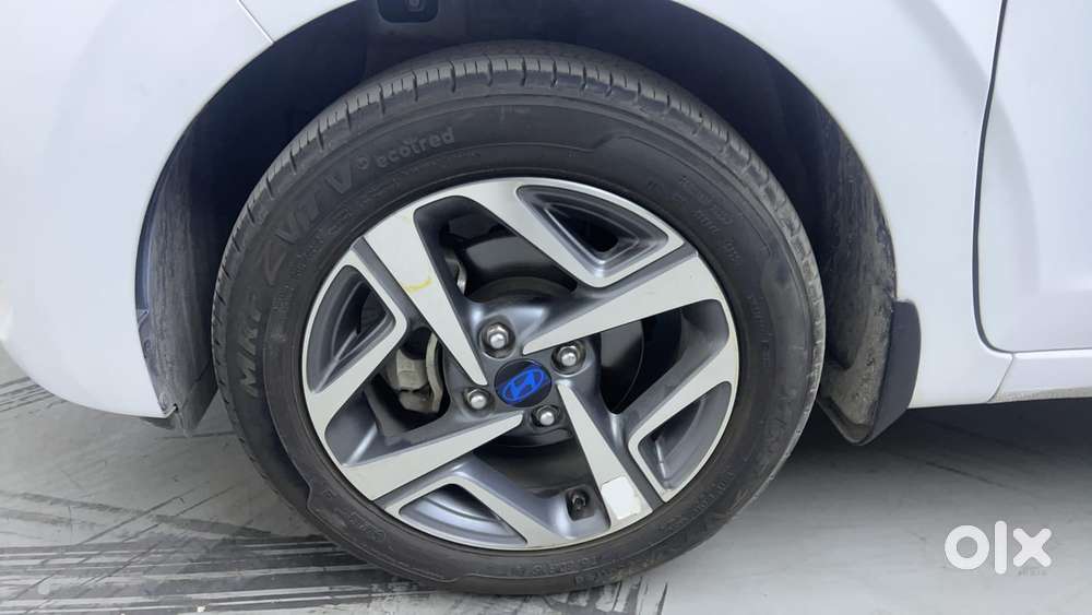 Hyundai Aura [2023-ongoing] 1.2 Sx Plus Petrol Amt, 2024, Petrol