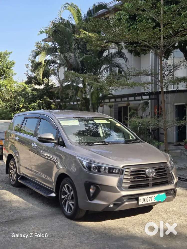 Toyota Innova Crysta 2022 Diesel Well Maintained