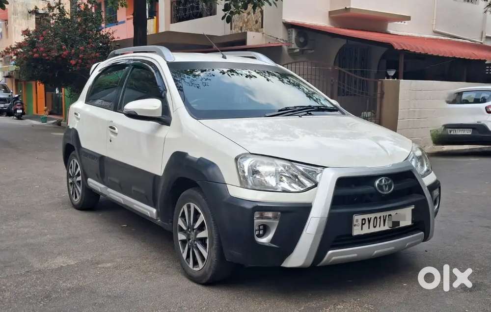 Toyota Etios Cross 2019