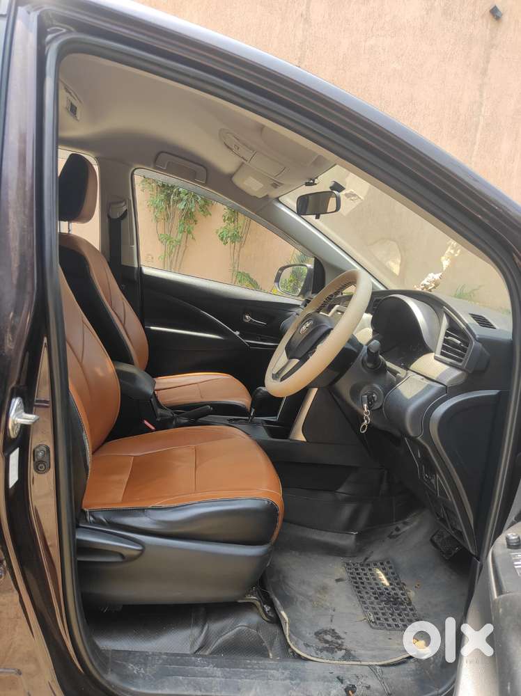 Toyota Innova Crysta G 8 Str, 2016, Diesel