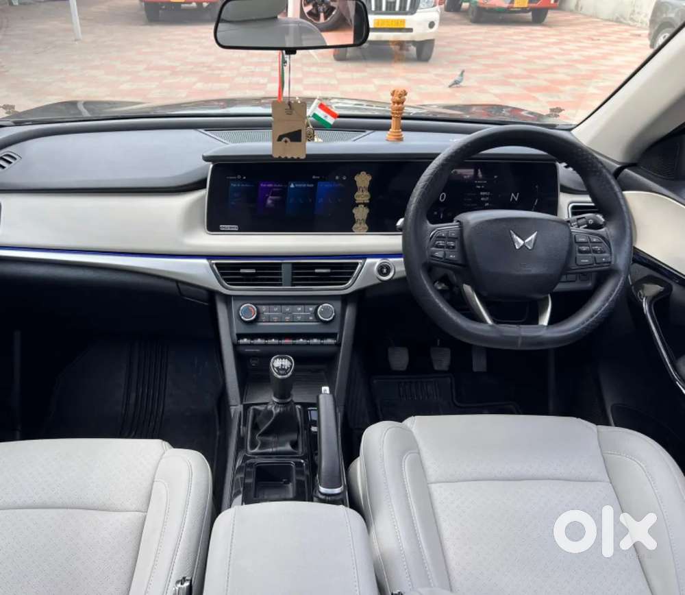 Mahindra Xuv700 2.2 Ax 5 Diesel Mt 7 Str, 2024, Diesel