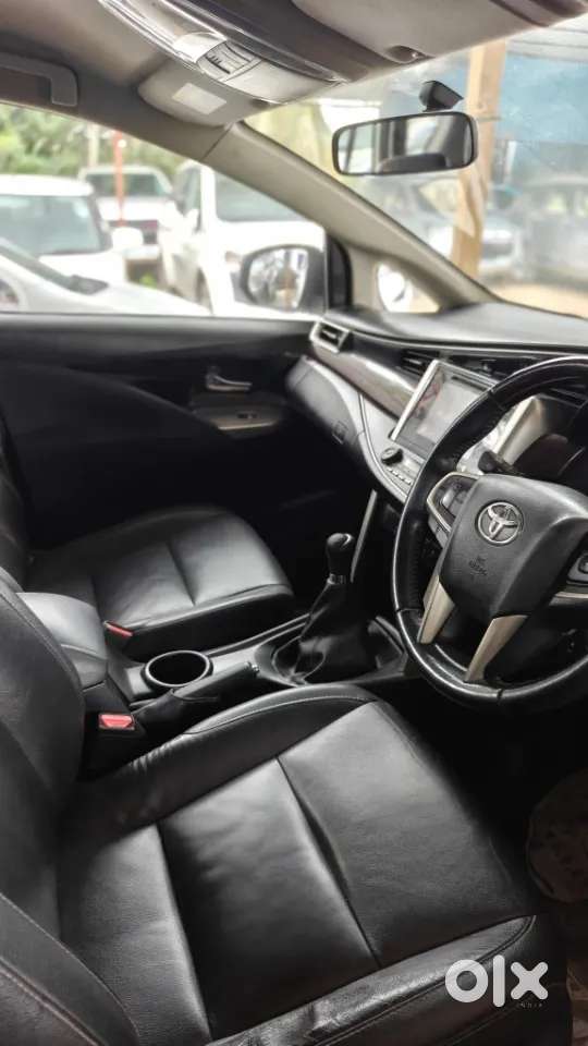 Toyota Innova Crysta 2.8 Zx At 7 Seater, 2018, Diesel