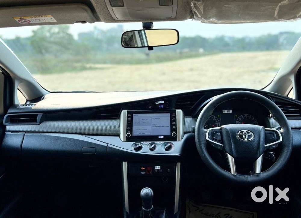 Toyota Innova Crysta 2.4 G Mt 7 Str, 2025, Diesel