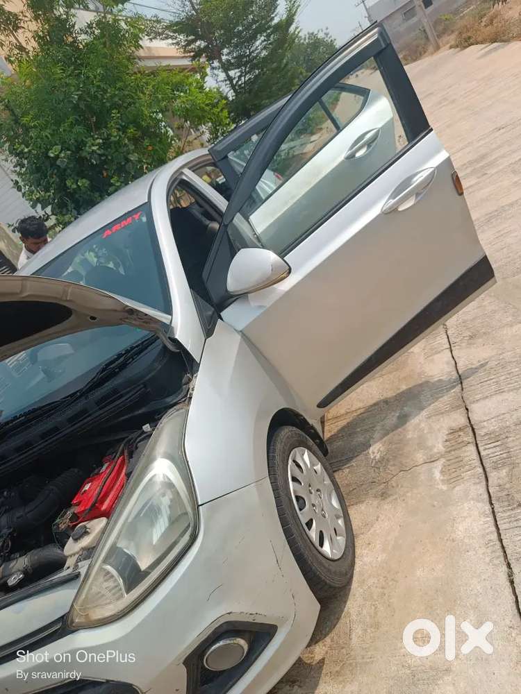 Hyundai Xcent 2015 Diesel 140000 Km Driven