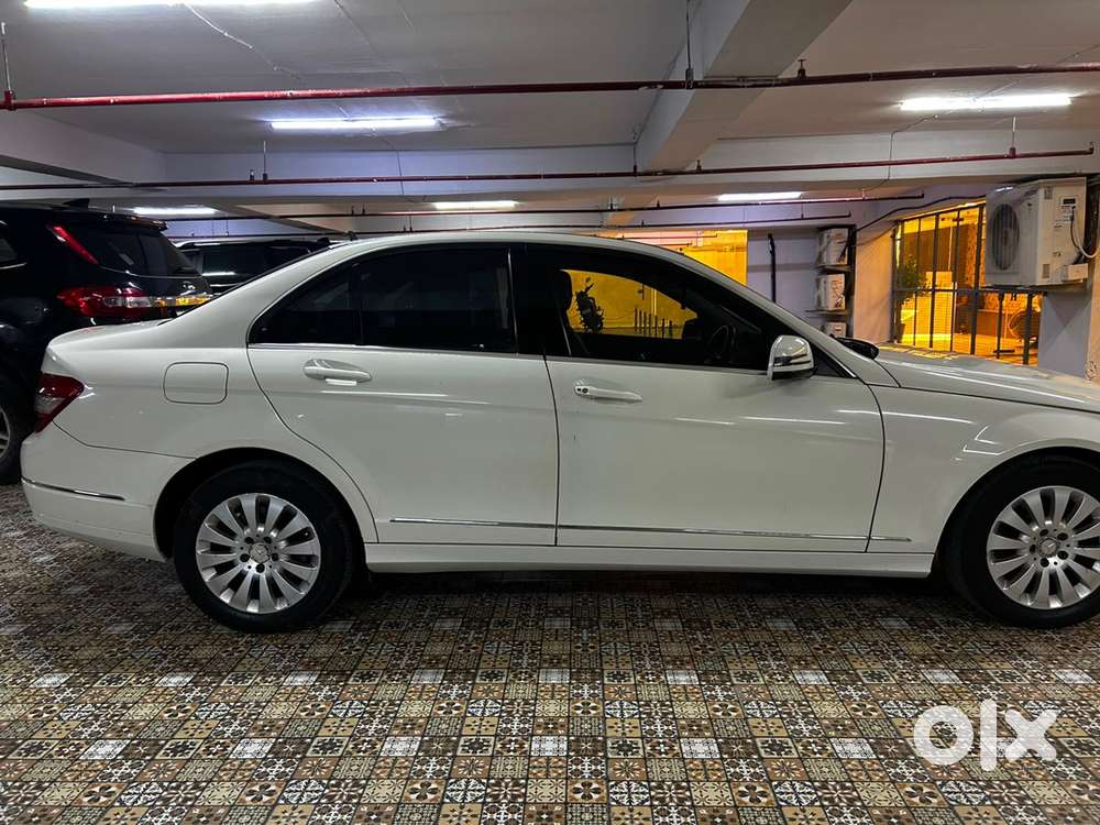 Mercedes-benz C-class 2011